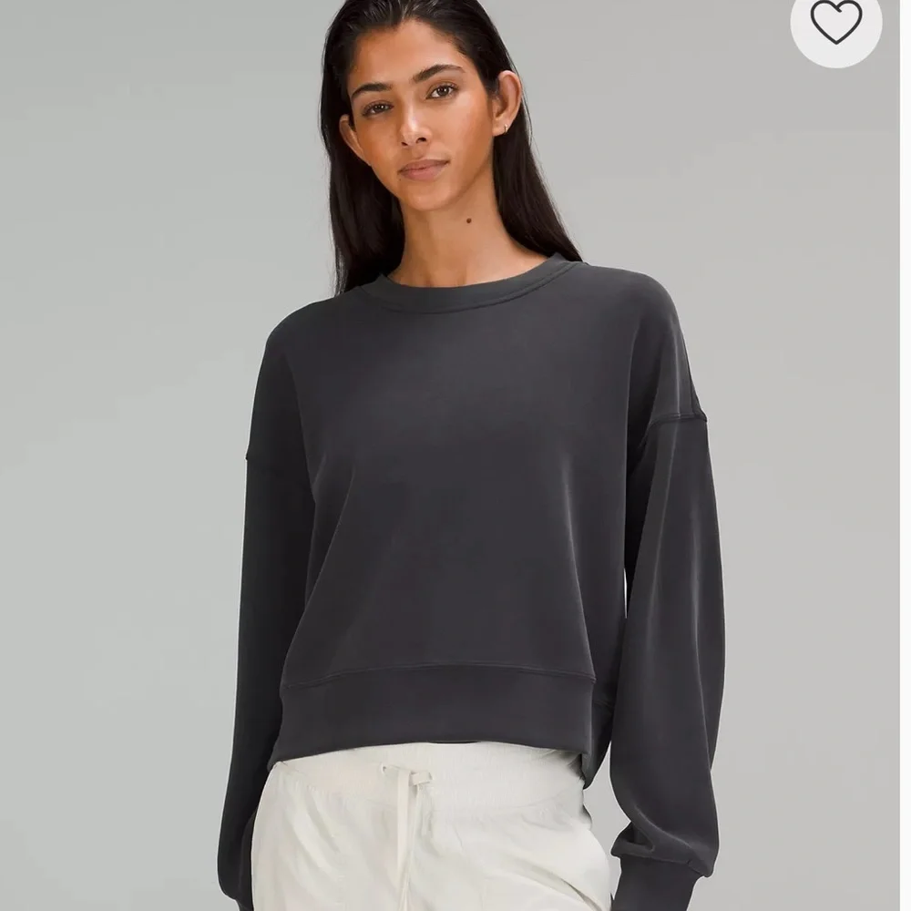 Lululemon Black Softstreme Perfectly Oversized Cropped Crew Set